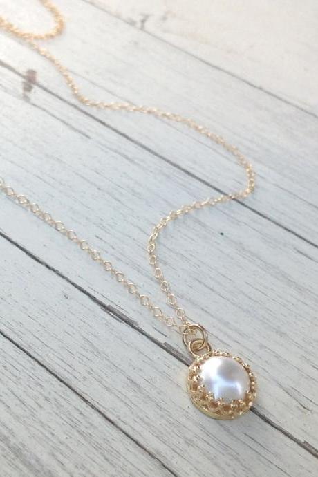 Cyber Monday - Gold Necklace, Gold Pearl Necklace, Wedding Jewelry, Simple Gold Necklace, White Pearl Necklace,1 Fresh Pearl Pendant 024