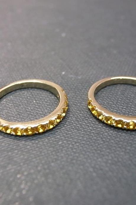 Wedding Ring in 14K Yellow Gold with Set of 2 Yellow Sapphire