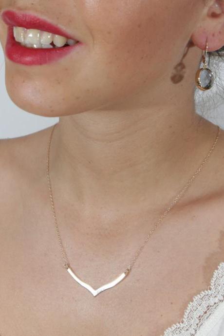 Chevron necklace, gold necklace, geometric necklace,chevron gold necklace, gift for her, everyday necklace 10010