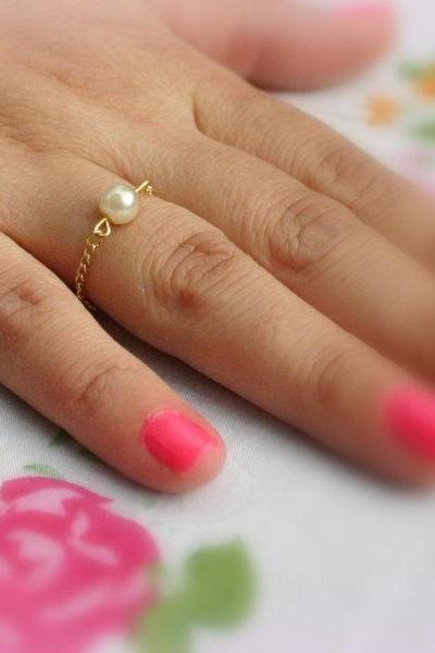 Gold Chain Ring, Chain Ring, Bridesmaid Ring, Tiny Pearl Ring, Dainty Ring, Gold Ring, Any Size -146