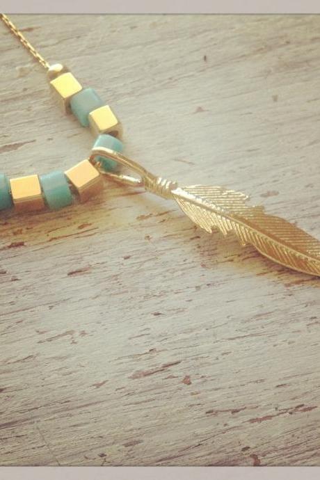 Gold necklace, Feather necklace, tribal necklace, chic necklace, feather pendant 10026