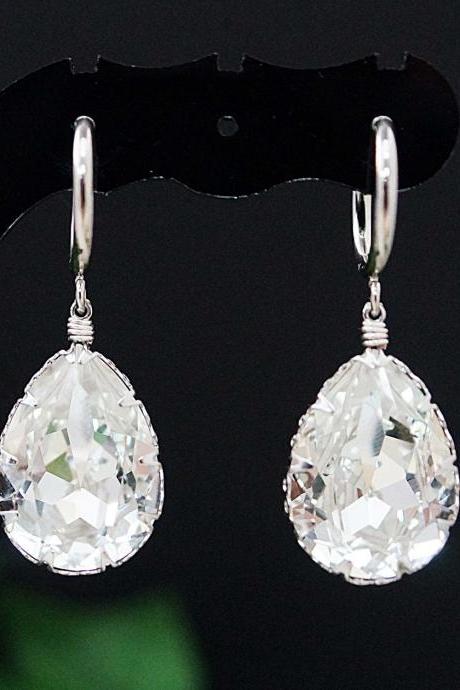 Wedding Jewelry Bridal Earrings Bridesmaid Earrings Dangle Earrings Clear White Swarovski Crystal Tear drop Earrings Clip on earrings