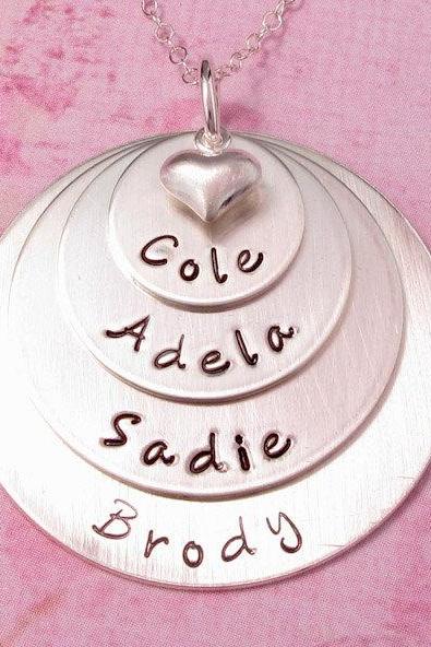 Family name necklace: Engraved silver pendant with children names