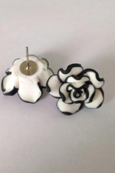 Elegant Cute women Lady Girls Black White Rose Flower Stud Earrings