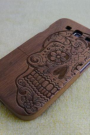 Wood phone case, Wood Samsung Galaxy S3 case, wooden Galaxy S3 case, natural wood case, skull, laser engraving, real wood, Walnut