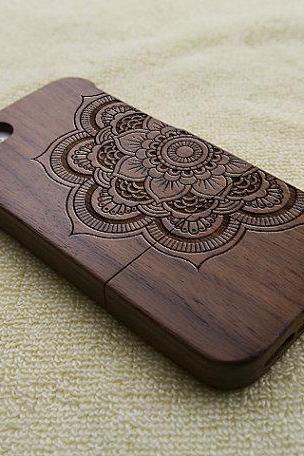 mandala iPhone 5 case, wood iPhone 5S case, wooden iPhone 5 case, mandala iPhone 5S case, floral iPhone 5 case, wooden iPhone case