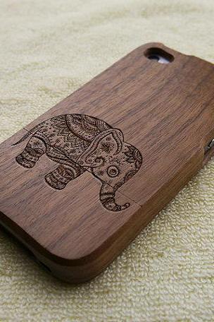 Wood iPhone 4S case, iPhone 4 case, wood iPhone 4 case, elephant iPhone 4S case, cheerful elephant iPhone 4 case, wooden iPhone case