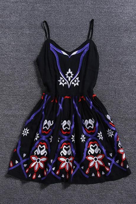 Exquisite Embroidery Totem Strap Dress MWh