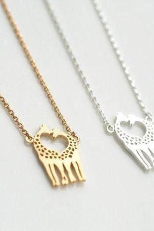 Love Giraffe Necklace, Dainty Necklace, Everyday Necklace, Heart Giraffe Necklace, Animal Necklace, Minimalist Jewelry, Gift Necklace