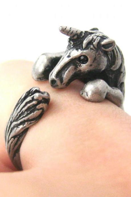 3D Unicorn Horse Animal Hug Wrap Ring In Silver - Sizes 5 To 9 Available