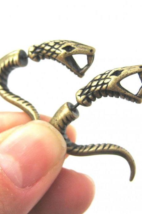 Fake Gauge Realistic Snake Cobra Animal 3D Plug Stud Earrings In Bronze