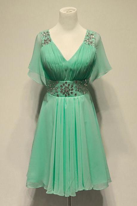 Charming Mint Green Chiffon Knee Length Bridesmaid Dresses with Beadings, Knee Length Bridesmaid Dresses, Green Bridesmaid Dress