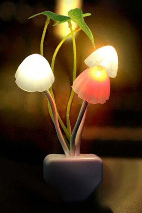 Colorful Romantic LED Mushroom Night Light DreamBed Lamp Home Illumination