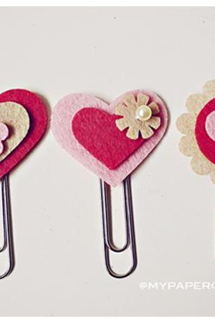 3 different felt heartshape paper clips 