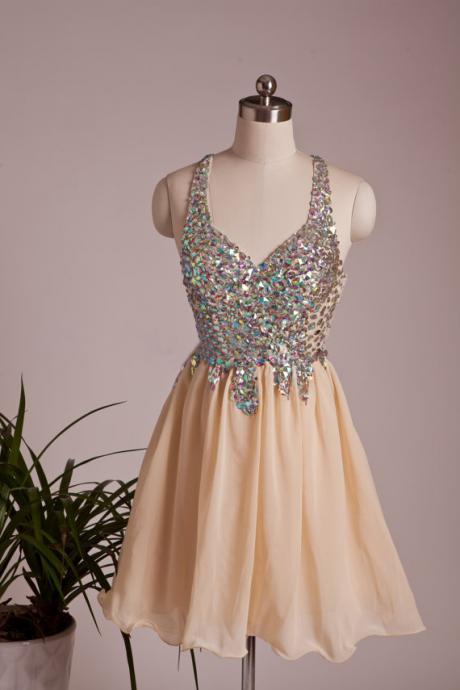 2015 Champagne Chiffon Cocktail Dress With Crystals