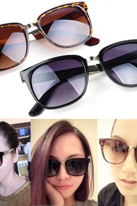 Unisex Retro Metal Frames Sunglasses