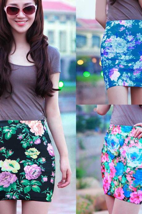 Women's Short Pencil Skirt Flower Print Fashion Mini Skirt