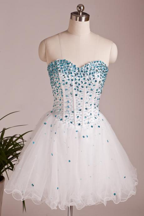 Fashion White Tulle Sweetheart Cocktail Dress With Beading