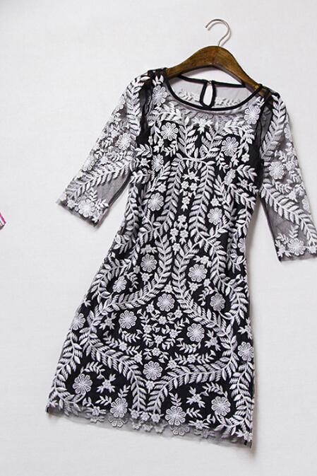 Elegant Ladies Embroidered Dress Df32516jh