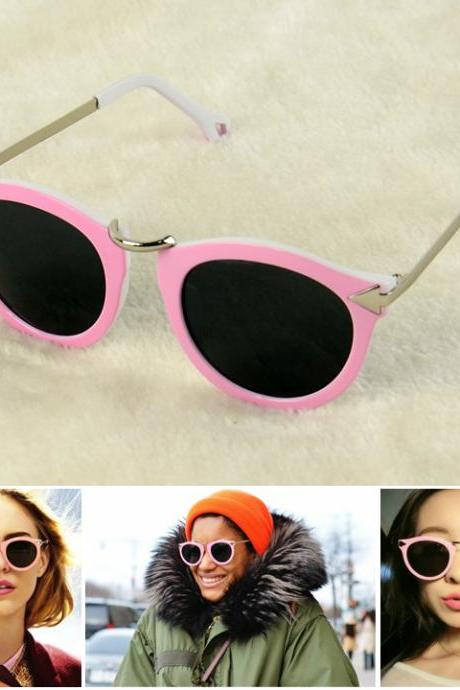 Arrow Decorative UV400 Unisex Sunglasses