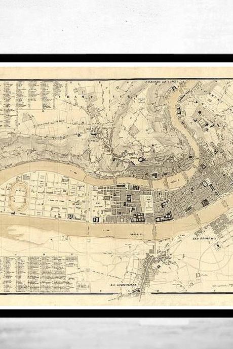 Old Map of Lyon France 1834