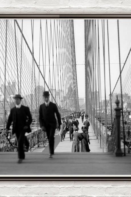Old photo Brooklyn Bridge, New York City, 1910