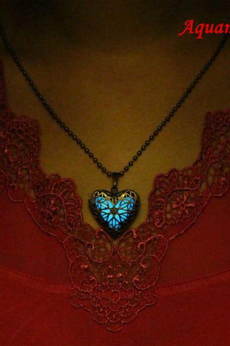 Free Shipping Glowing Heart Necklace,Locket Necklace,Birthday Gifts,Gifts For Her