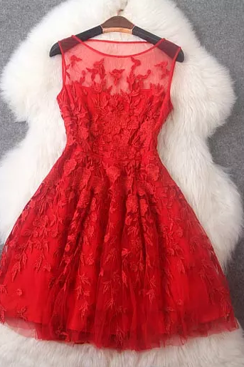 Luxury Designer Embroidery Sleeveless Dress - Red