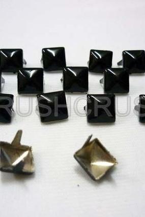  50pcs 8mm BLACK Pyramid STUDS Goth Biker Studded Leather Craft S049