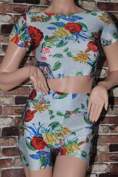 Hot Two Piece Suit Flower