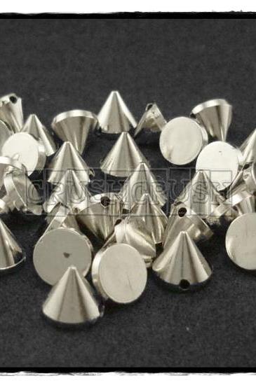  50pcs 8mm Acrylic Cone Spikes Beads Charms Pendants Decoration Silver-X52