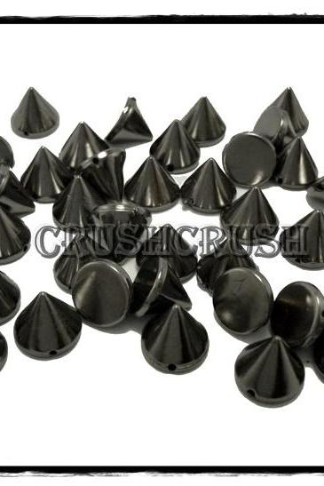  50pcs 10mm Gunmetal Acrylic Cone Spikes Beads Charms Pendants Decoration X66