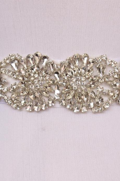 2015 New Design Bridal Sash Handmade Crystals Beads Gorgeous Exquisite White Wedding Accessories Bride Belt Sash
