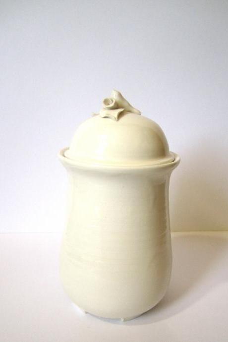 White bird lidded Jar, Canister in Porcelain, Ceramics and Pottery