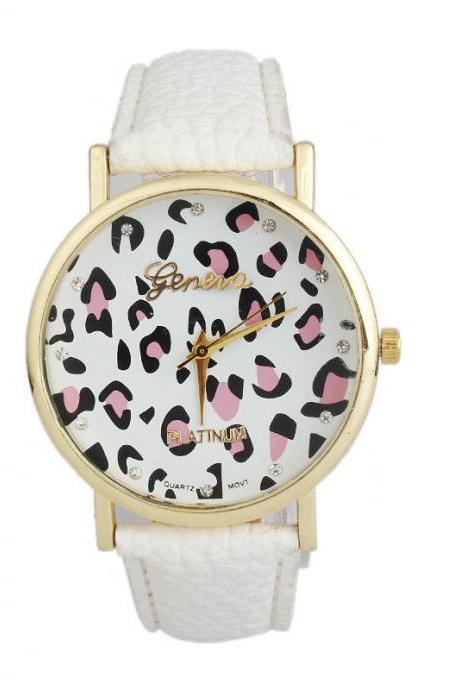 Leopard watch, leopard leather watch, white leather watch, bracelet watch, vintage watch, retro watch, woman watch, lady watch, girl watch, unisex watch, AP00385