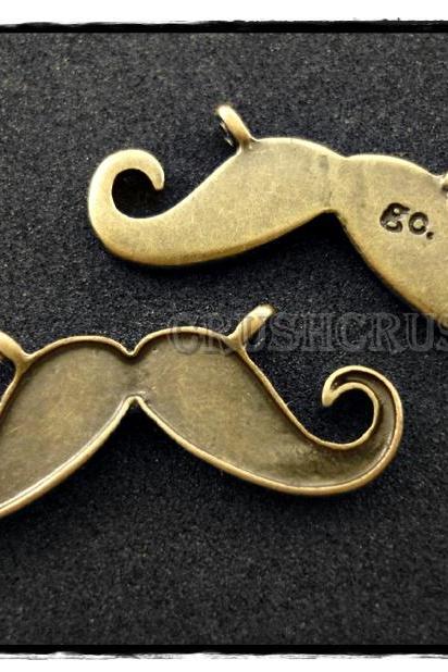  10pcs Metal Mustache Pendants CHARMS CONNECTOR Brass PND-381