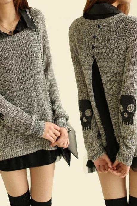 2015 hot sale fashion New Skull Black And White Mixed Slim Sweater &Cardigan for women