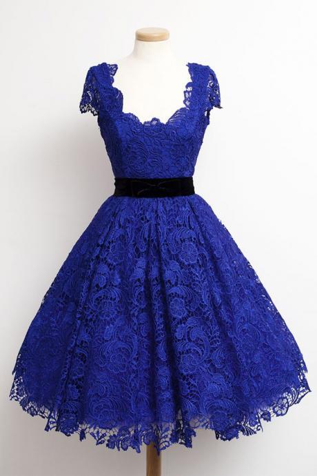 Custom Made A-line Scoop Knee Length Lace Royal Blue Cap Sleeves Homecoming Dresses Short Formal Dresses Lace Evening Dresses