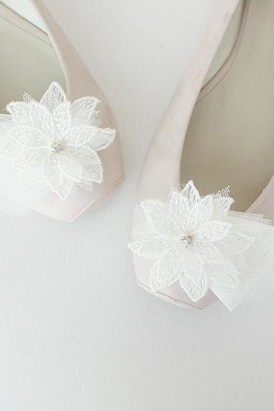 Lace flower Bridal Shoe Clips,Shoe Clips,Wedding Clips, Bridal Shoe Accessories,wedding shoes corsage,ribbon shoes clip,shoeclip