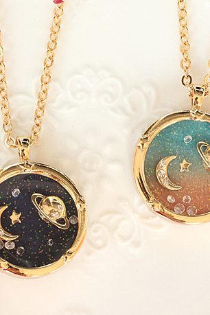Fantasy universe planet Saturn moon diamond the long necklace sweater chain