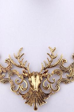 Vintage Design Deer Charmed Necklace 