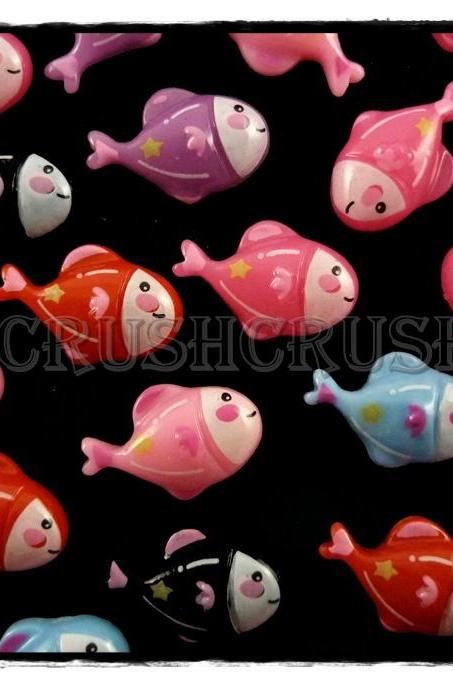  50pcs Fish Resin Flat Back Cabochons Animals Sea F565
