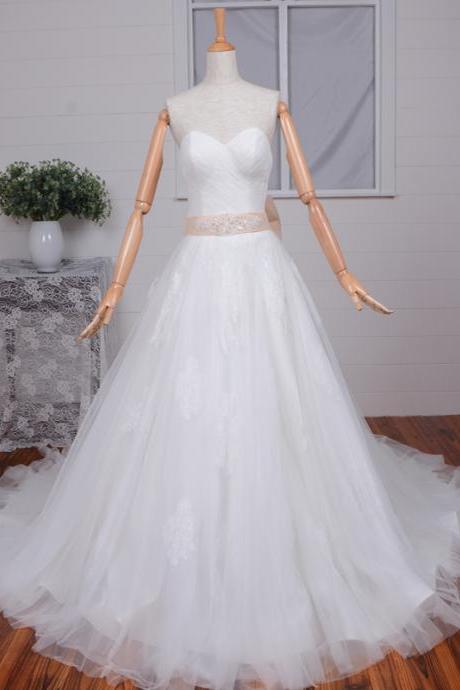 Elegant Sweetheart Wedding Dress Sweep Train A-line Appliques Wedding Gowns Handmade Bows White /Ivory Bridal Gowns with Detachable Sleeves 