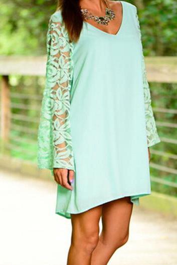 Women Fashion Flare Sleeve V Neck Mint Green Dress 