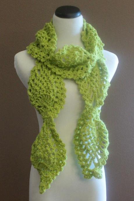 Crochet Scarf Lemongrass Thick Chunky Lace Pineapple Motif Neckwarmer