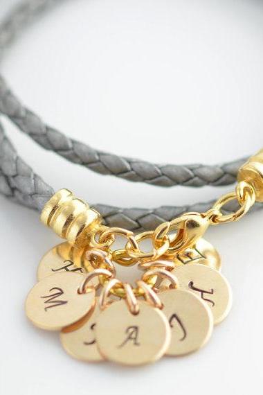 Hand Stamped Initial Bracelet, Personalized Bracelet,personalized Jewelry,bridal Jewelry,womens Jewelry,14k Gold Initial Discs