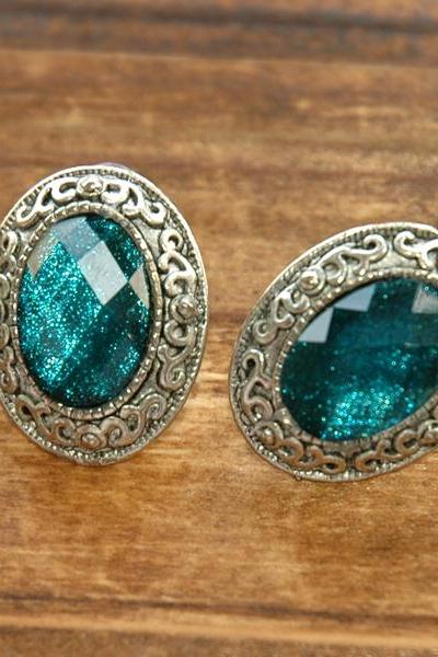 Madam Butterfly Vintage Earrings - Emerald
