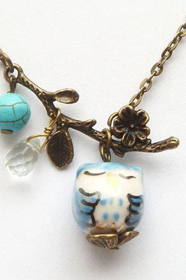 Antiqued Brass Leaf Turquoise Quartz Porcelain Owl Necklace