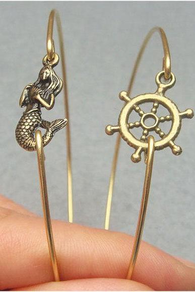 Mermaid and Helm Bangle 2 Bracelet Set