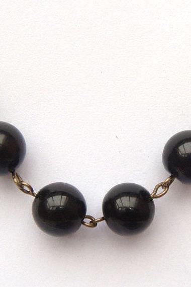 Antiqued Brass Black Agate Round Bead Necklace